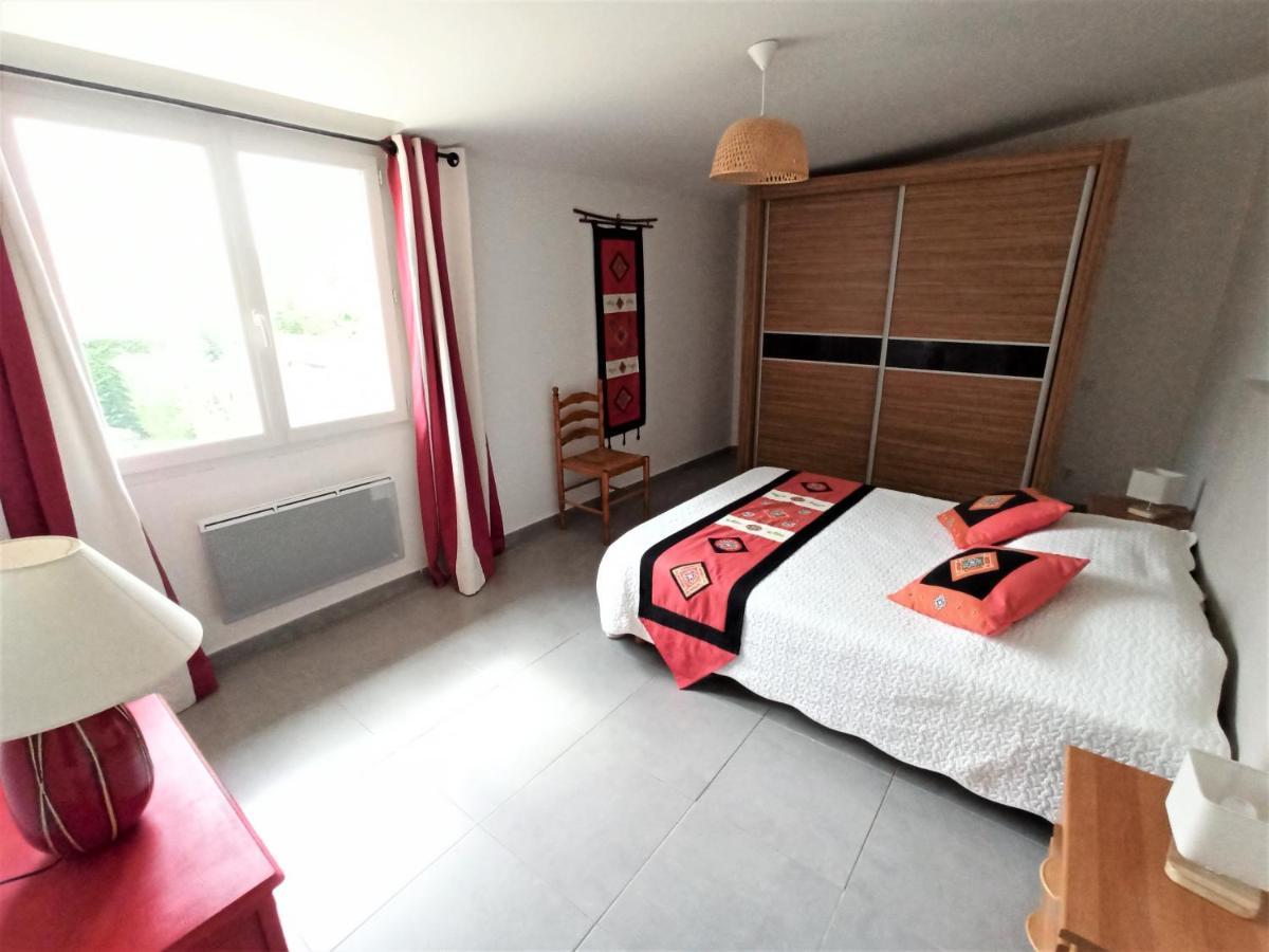 Appartement grand confort à deux pas du centre ville LʼIsle-sur-la-Sorgue Extérieur photo