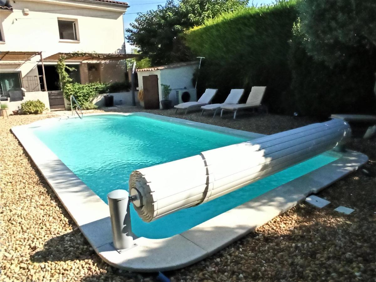Appartement grand confort à deux pas du centre ville LʼIsle-sur-la-Sorgue Extérieur photo